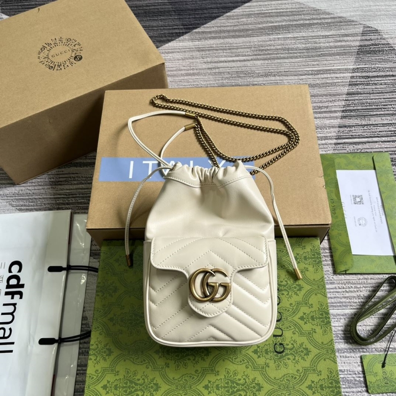 G*u*i bucket bags